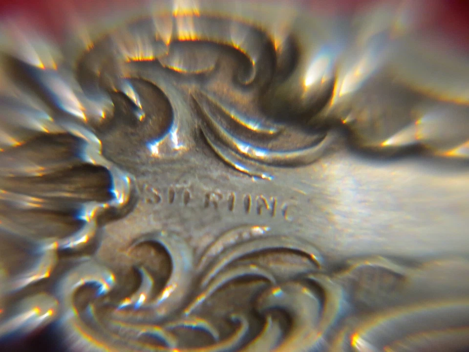 ANTIGUA CUCHARADITA DE PLATA ESTERLINA WHITING MANFACTURING CO. POMPADOUR 5 3/4" Foto 4 de 4