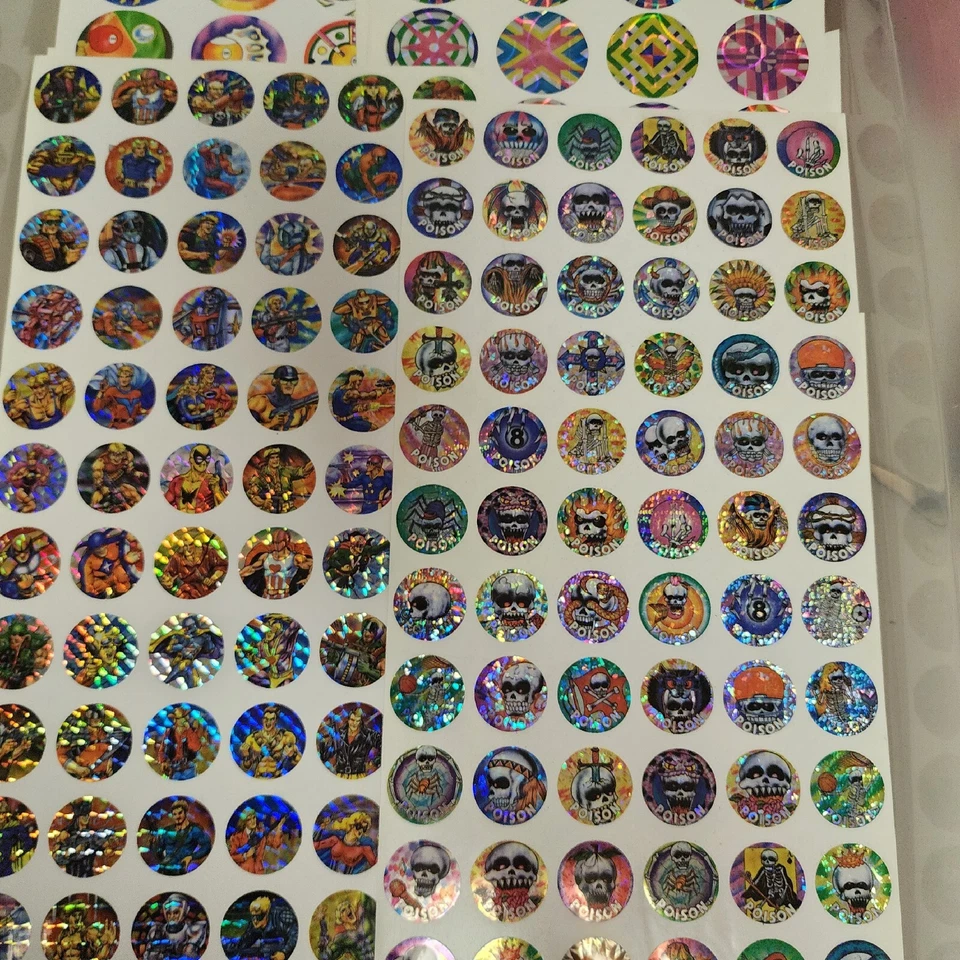 LOTE DE 100 pegatinas años 90. Pegatinas holográficas en papel de aluminio 3D Foto 2 de 4