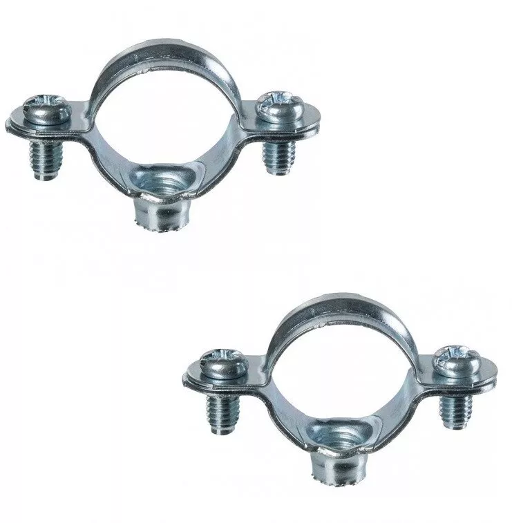 Clamp to hold 2 pipes together outlet