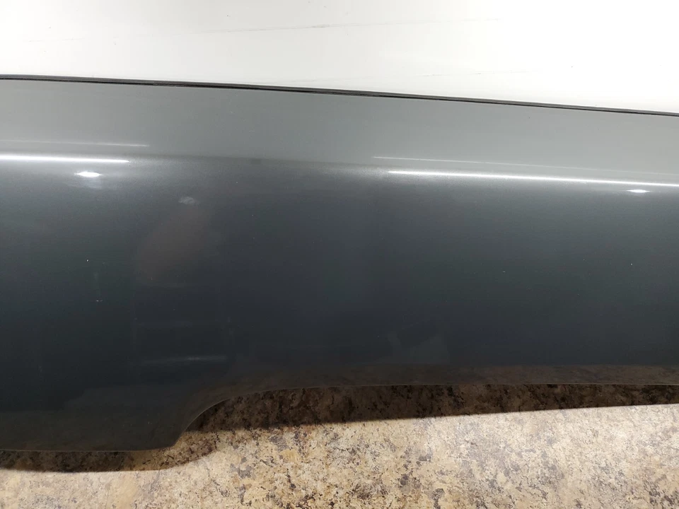 2006-2010 Hummer H3 Passenger Rh Rear Quareter Panel Fender Flare Moulding Gray - Image 4 of 4