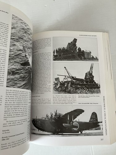 World War II: A Visual Encyclopedia 2002 Illustrated Paperback Large Coffee Tabl - Picture 11 of 11