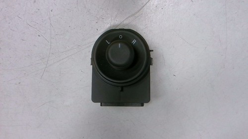 Schalter Aussenspiegelverstellung 13271827 Opel Astra 2.0 Cdti DPF ecoflex