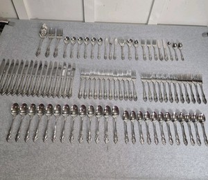 88 Pc ONEIDA Community BRAHMS Stainless Steel FLATWARE Set Serves For 12 Extras 