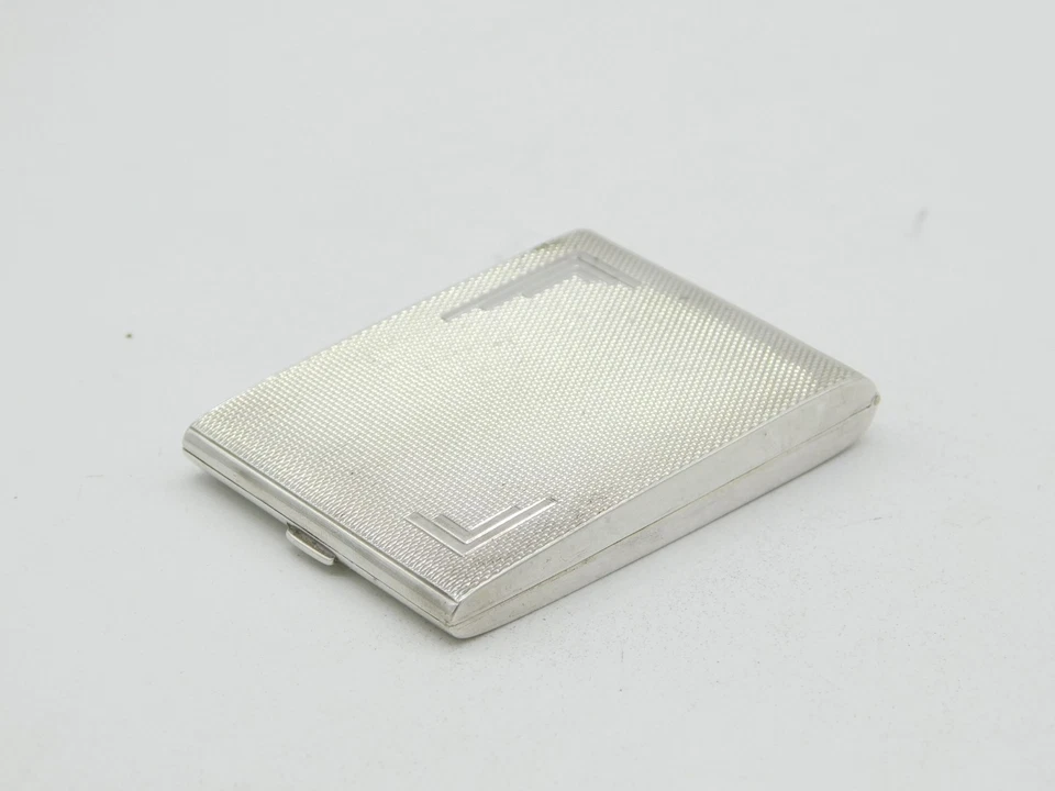 Antiguo estuche Vesta 1937 Birmingham Art Deco con motor de plata esterlina torneado Foto 2 de 4