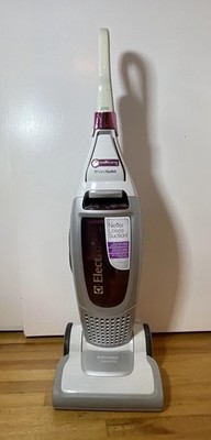 Electrolux EL8501 Versatility Bagless Upright Vacuum Cleaner - HEPA - Tested