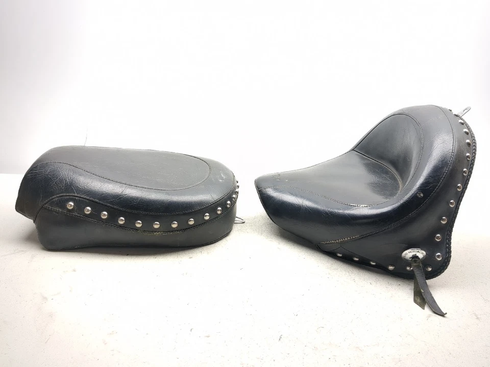 00-09 Yamaha V Star 1100 XVS1100 MUSTANG Driver Seat w/ Passenger Seat Set - Image 4 of 4