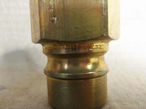 NEW SNAP-TITE BPHN-12 CPLG HOSE PLUG R/P FEMALE THREAD BPHN12-12F - Picture 3 of 6