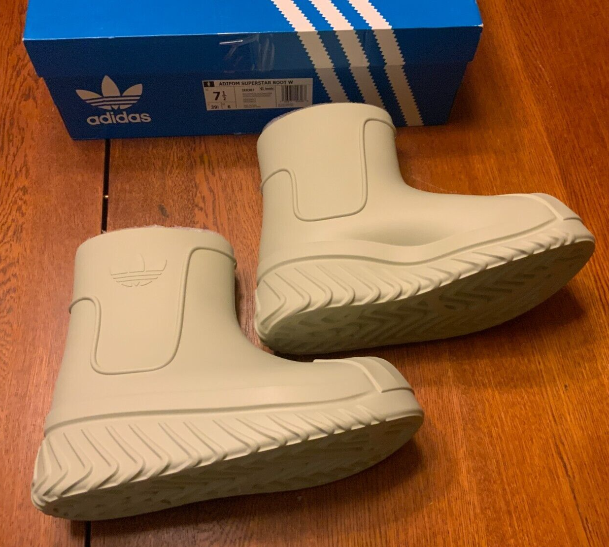 【ADIDAS】 IE0387 ADIFOM SUPERSTAR BOOTS Adidas Women's Adifom Superstar Boot, Style# IE0387, Size
