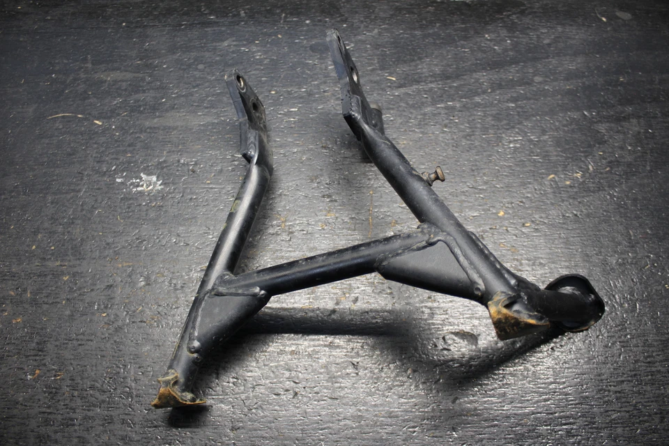 13-18 HONDA CB500F CB500 SOPORTE CENTRAL PRINCIPAL 14 15 16 17 Foto 4 de 4