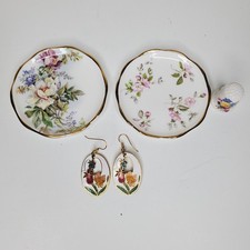 Bone China England Thimble Earrings Trinket Dishes Floral Pattern With Gold Trim