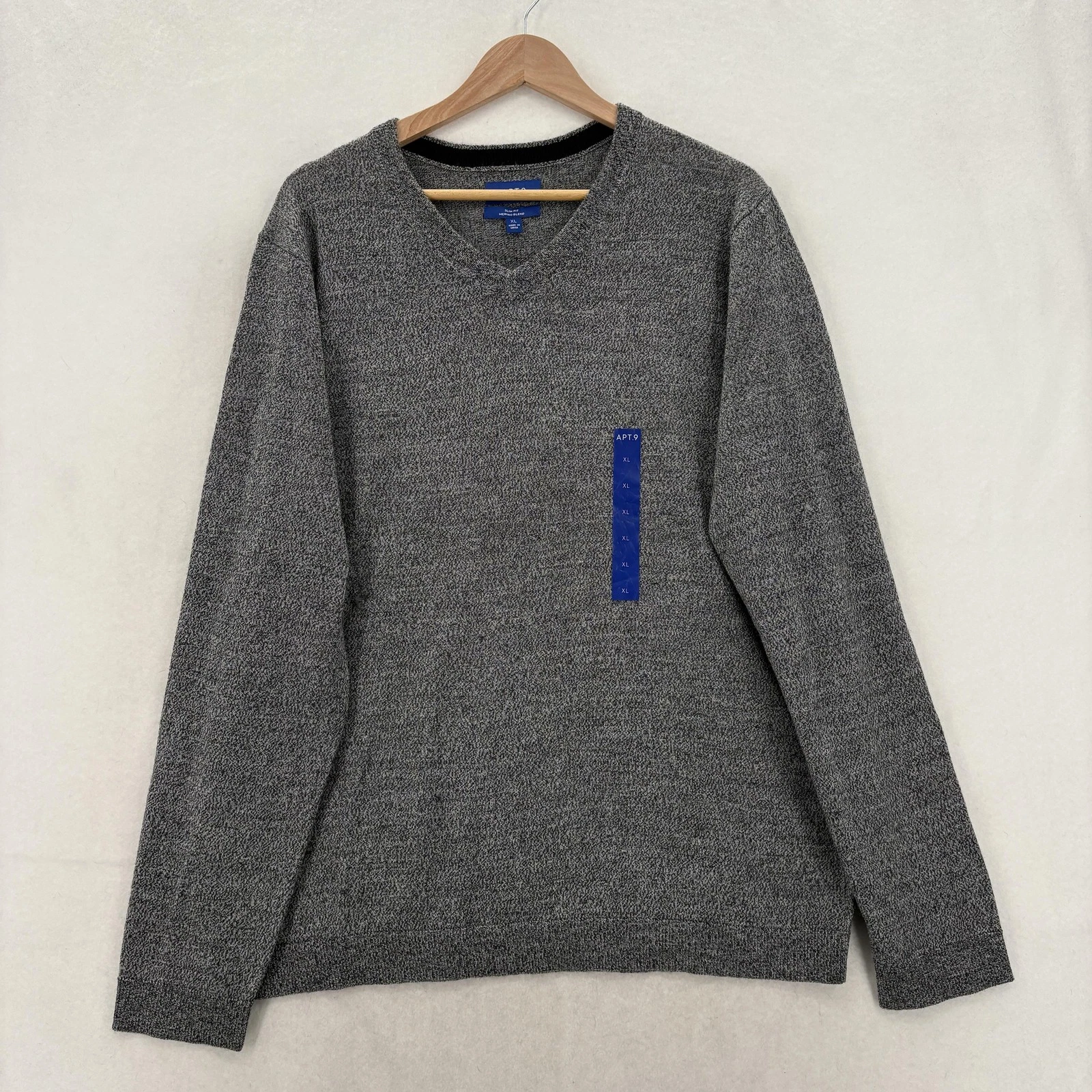APT.9 Sweater Mens XL Gray Merino Wool Blend V Neck Slim Fit Knit Pullover NWT
