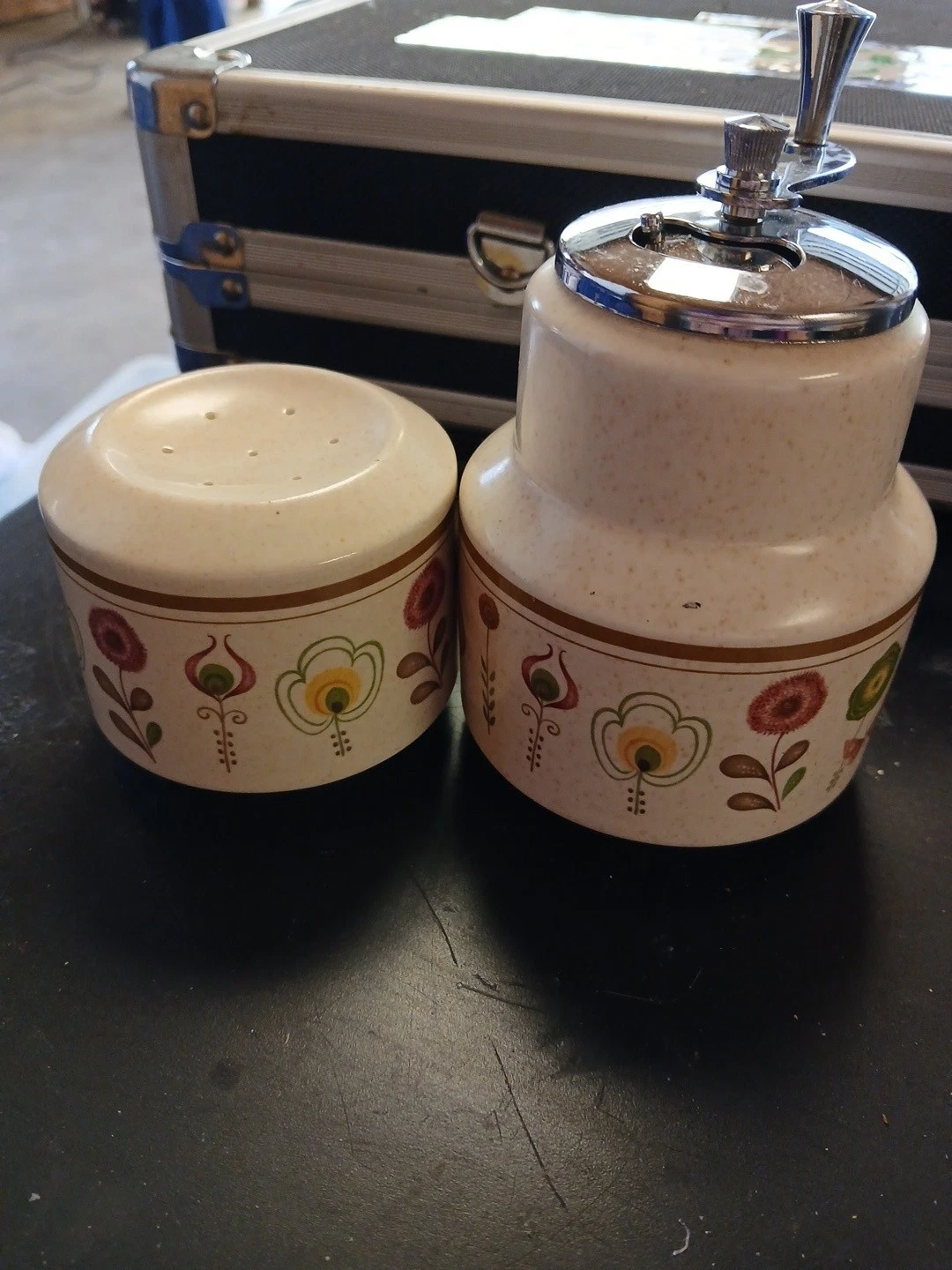 Lenox Temper Ware Summer Spice Salt and Pepper Shaker