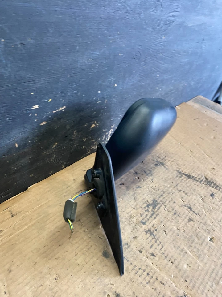 1997 年至 2002 年三菱蒙特罗左发球杆 LH 侧视门镜 S0538 DG — 第 3/4 张图片