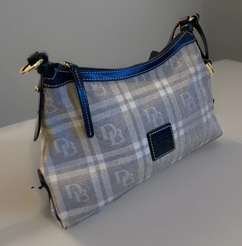 Dooney & Bourke Y2K Negro y Marfil DB Logo Tweed a Cuadros con Borde de Cuero Cartera Foto 2 de 4