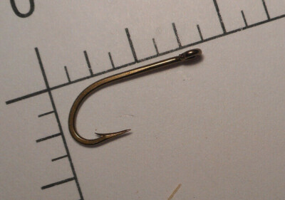 100 Mustad FLY TYING no.6 O'Shaughnessy Hooks RINGED BRONZED EX STRONG 3811 S