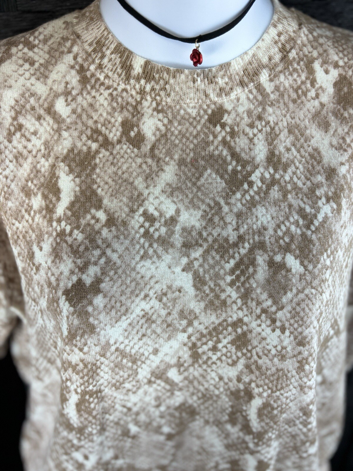 Picture 2 of 11