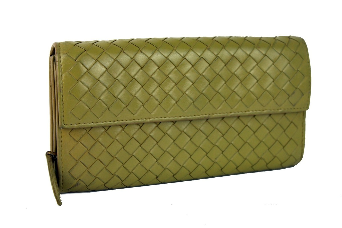 Bottega Veneta★Intrecciato Washed Lamb Trifold Wallet 2498440-large.webp?w=3840