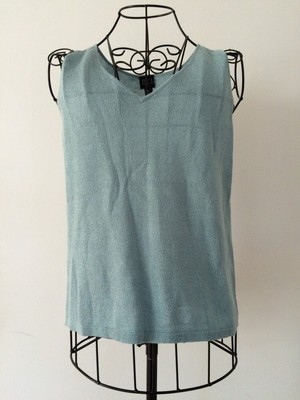 Eileen Fisher Sky Blue V Neck Sleeveless Tank Made of Italian Yarn Sz P EUC