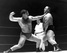 BRUNO SAMMARTINO BULLDOG BROWER 8X10 PHOTO WRESTLING PICTURE WWWF NWF WWC ACTION
