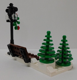 100% - 2012 LEGO CHRISTMAS SET 3300014 Horse Drawn Sleigh Bench Snow Minifigures