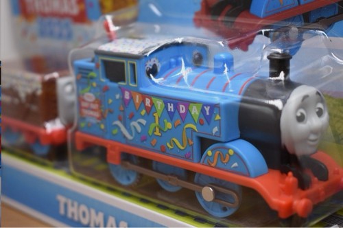 Thomas & Friends 80thBDY with Thomas 2025 Motorized Train Event Exclusive LIMITD - Picture 8 of 9