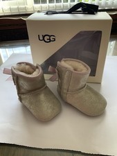 Ugg Boots, Childs, I Jesse II Bow, Gold, Fur Lined, UK0.5. EU16. Leather, BNWT