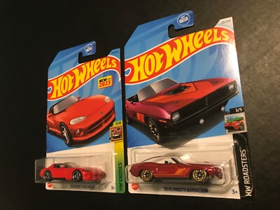  Hot Wheels  70 Plymouth Barracuda #20 HW Roadster /  92 Dodge Viper RT/ 10 #236
