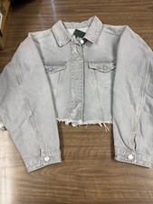 Women  s Denim Trucker Jacket Size M Distressed  Cropped Grey Wash