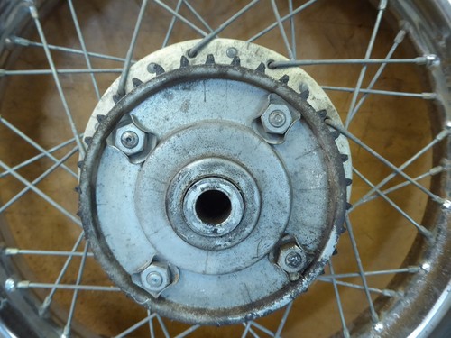 1971 Honda CB500 Four H20751. rear wheel rim 18in - Picture 2 of 15