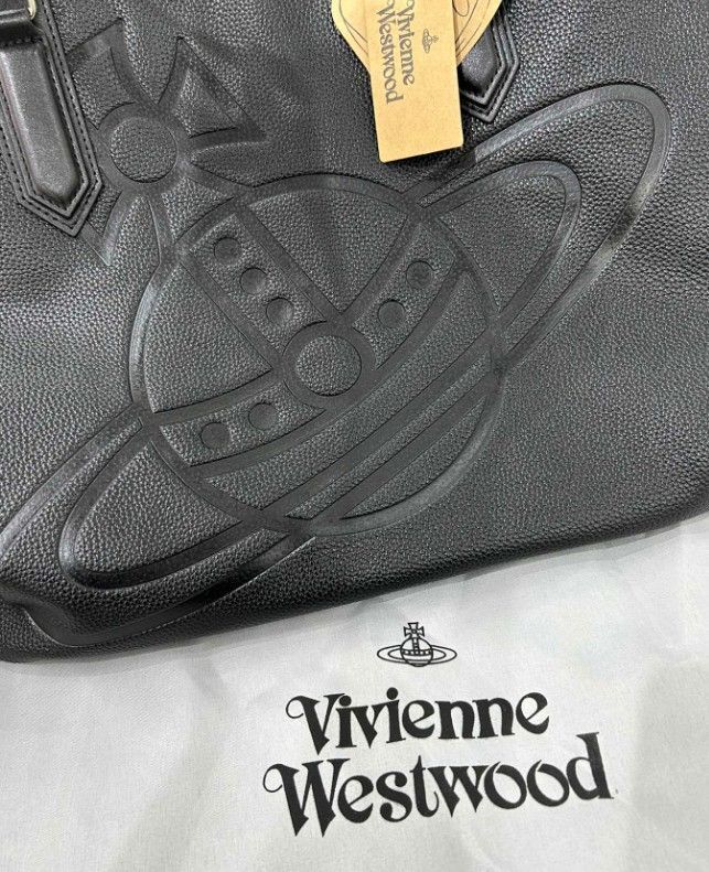 Vivienne Westwood 黒 ハミルトンレザー バッグ 美品 ヴィヴィアンウエストウッド ショルダーバッグ ハミルトン