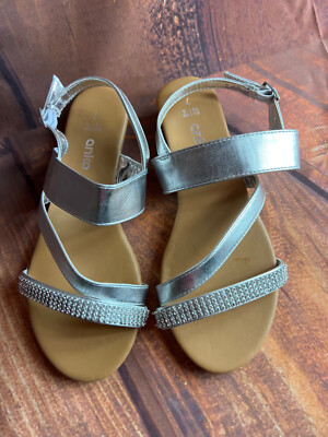 BNWT Ladies Sz 5 Anko Brand Casual Silver Sandal Flats Ankle Buckle Shoes