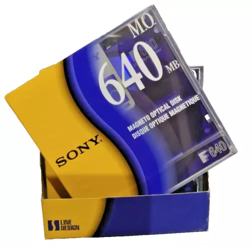 Sony Magneto Optical Disk MO 640MB pack x5 pz new and sealed EDM-640C2 Long life