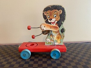 Vintage FISHER PRICE 1950's #480 Leo the Drummer Pull Toy - Missing Drum