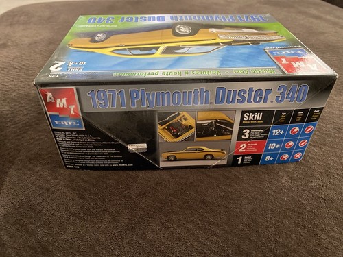 AMT ERTL 1971 DUSTER 340 1/24 31990 (FREE SHIPPING!) Sealed Kit - Picture 3 of 6
