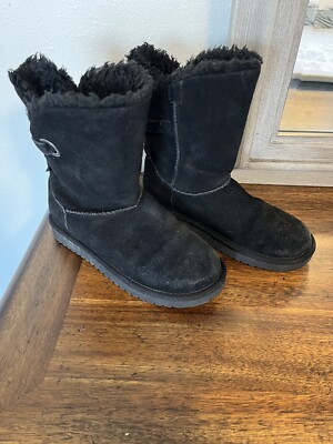 Koolaburra Ugg Boots Women s 5 Short Black Suede Pull On Winter