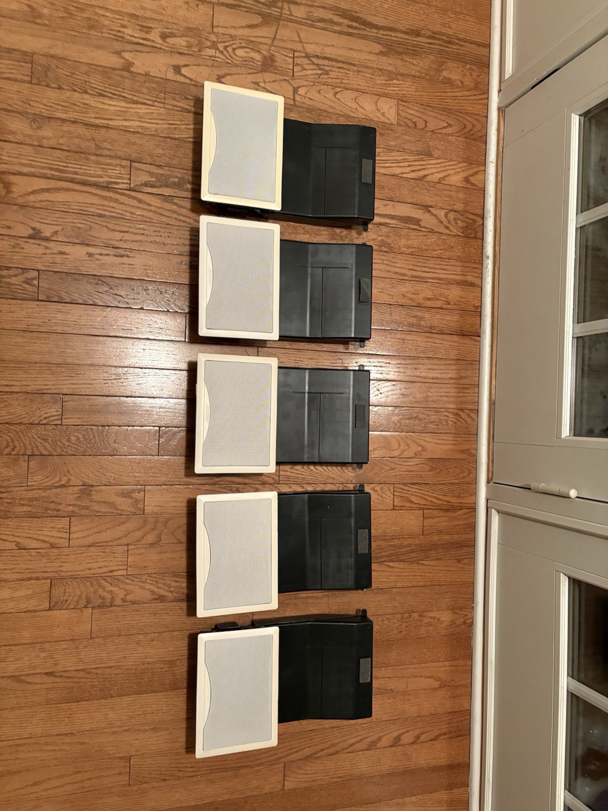 Bose Virtually Invisible 191 In Wall or In Ceiling Speakers 