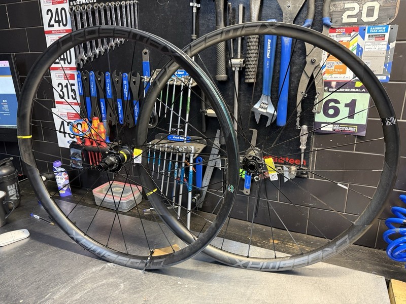 Mavic Crossmax Carbon 29er Mountain Bike Wheel Set