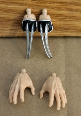 Teenage Mutant Ninja Turtles BST AXN Super Shredder 8'' Left/Right Hands