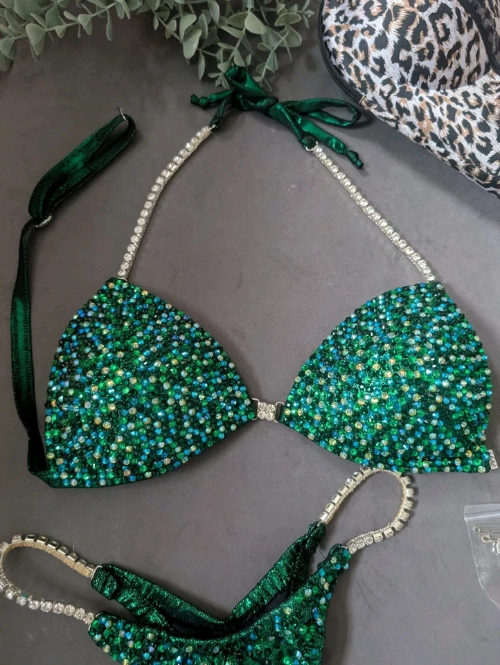 BNWOT gorgeous bodybuilding competition bikini green emerald Georgina rose UK S - Image 4 of 4