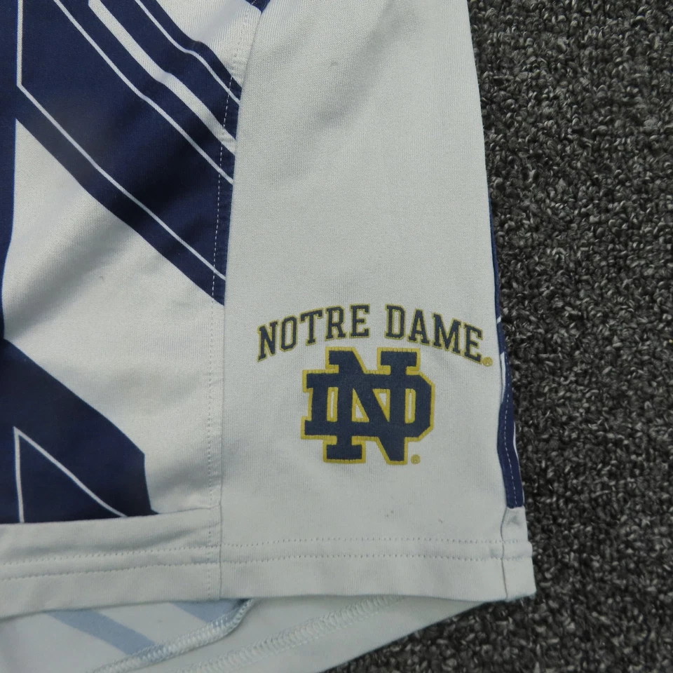 Pantalones Cortos Notre Dame Lucha Irlandeses Juveniles Grandes Under Armour NCAA Baloncesto Foto 3 de 4