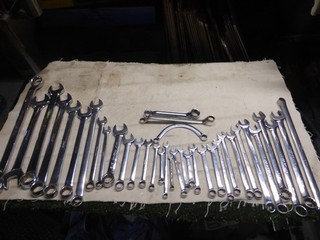 SNAP ON TOOLS=HUGH LOT OF 36 WRENCHES METRIC & STANDARD