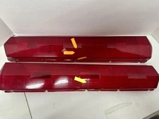 USED 2 1967 SHELBY & COUGAR TAIL LIGHT LENS CHECK DESCRIPTION