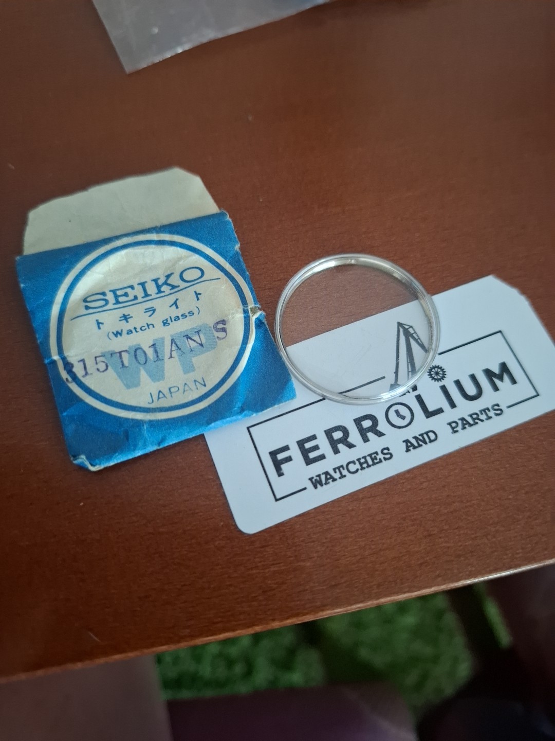 Seiko 315T01AN Vetro Crystal Glass Genuine For SEIKO 6217-8000 6217-8001 NOS