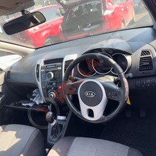 KIA VENGA CRDI 2 ECODYNAMICS MK1 2010-2011 BARE DASHBOARD