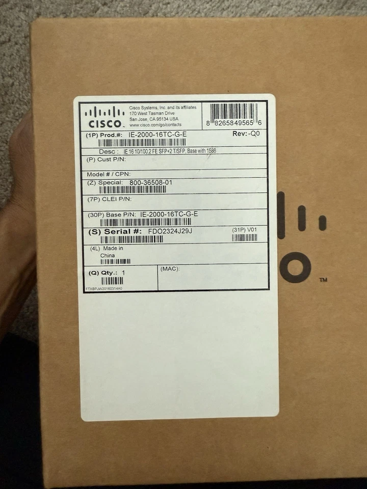 Cisco IE-2000-16TC-G-E Industrial Network Switch Managed Fast Ethernet - Image 2 of 3