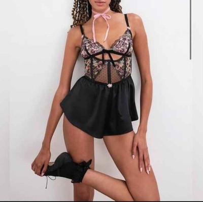 For love and lemons lingerie set NWT size small