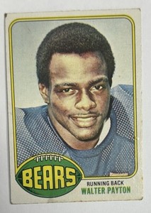 1976 Topps Football Walter Payton Rookie #148 (VG)