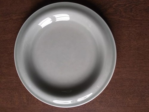 Beautiful Good Quality Dinnerware CRATE & BARREL 14 Plates (Made In Portugal) - Picture 13 of 18