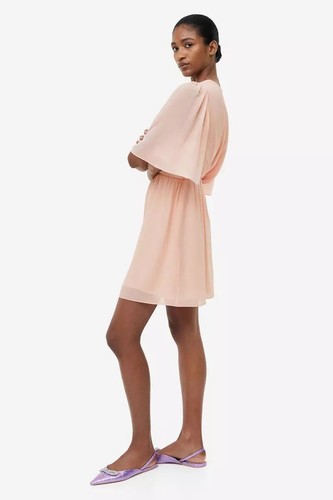 Neu mit Etikett Damen H&M Kleid Schmetterlingsärmel Größe XL puderrosa - Bild 5 von 7