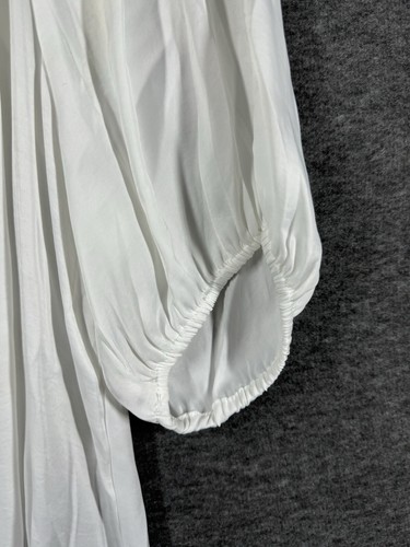 Chelsea & Theodore Silky Excellent Neck Tie Blouse White Women's Size Large - Picture 3 of 8
